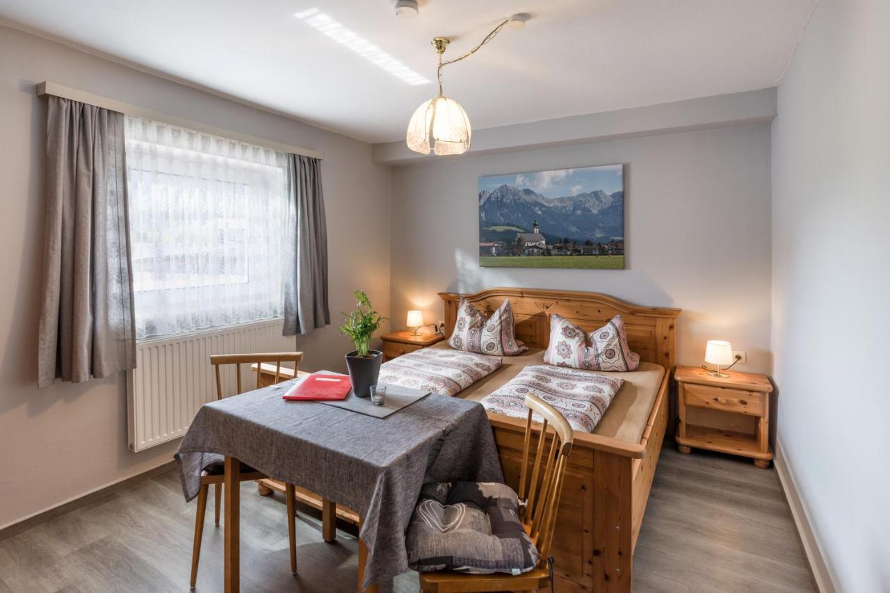 Pension Feichter Soll Exterior photo