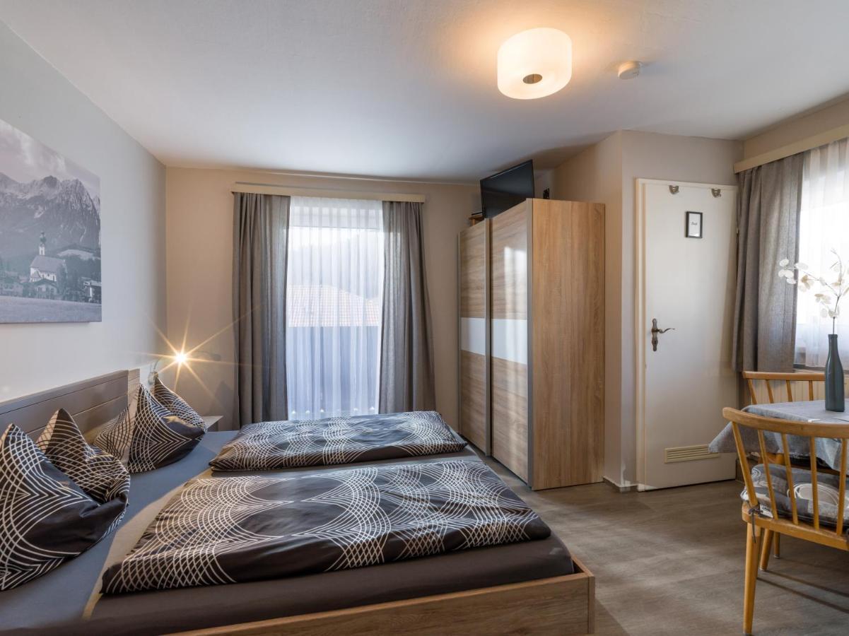 Pension Feichter Soll Exterior photo