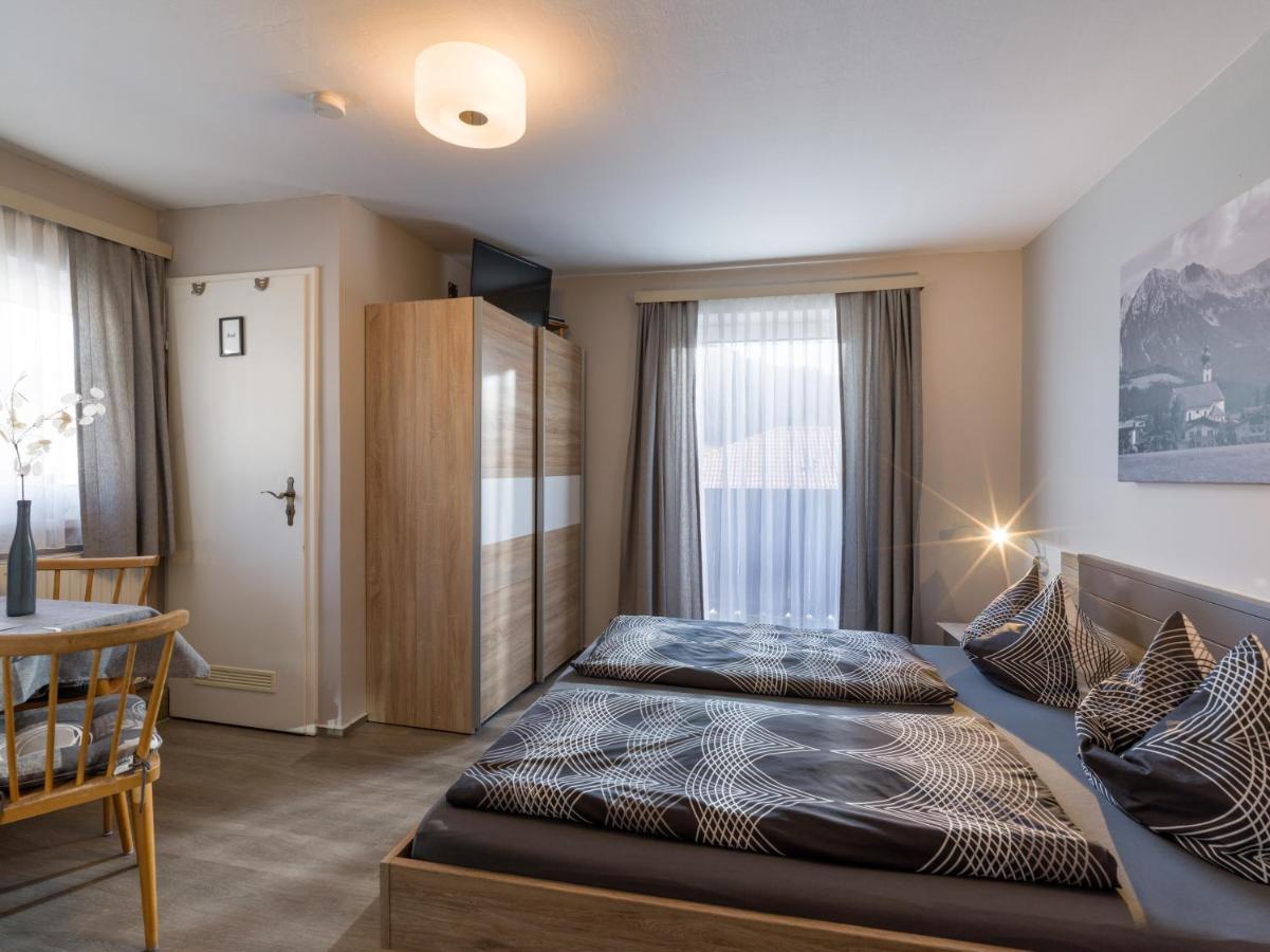Pension Feichter Soll Exterior photo