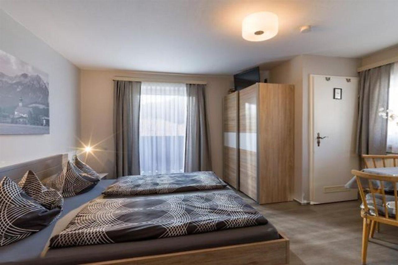 Pension Feichter Soll Exterior photo